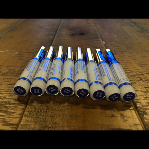 LipSense Matte Gloss Brand New - Picture 4 of 6